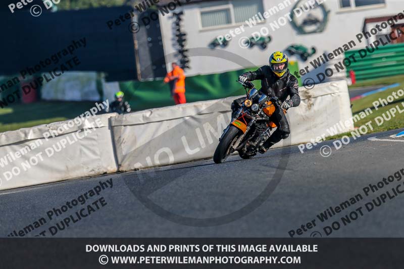 PJM Wedding Photography;enduro digital images;event digital images;eventdigitalimages;mallory park;mallory park photographs;mallory park trackday;mallory park trackday photographs;no limits trackdays;peter wileman photography;racing digital images;trackday digital images;trackday photos